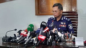 জামিনে থাকা অপরাধীরা কঠোর নজরদারিতে: আইজিপি