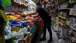 Inflation tests Trump’s base in Michigan