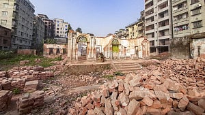 Century-old structure razed in Old Dhaka