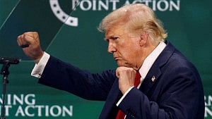 NY court throws out Trump's $500mn fraud penalty