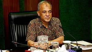 No more 'heavy lethal weapons' for police: advisor