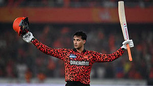 Abhishek belts 141 as SRH pull off IPL's second-highest successful chase