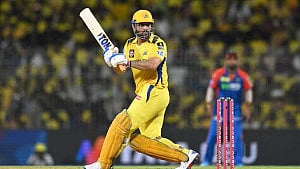 Dhoni to miss IPL start with calf injury