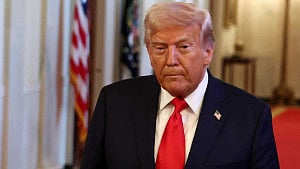 Trump plans stipends as part of self-deportation programme
