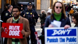 Exhausted govt workers opt for Trump's 2nd buyout offer