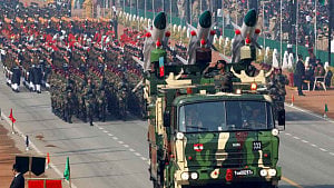 India offers cheap loans for arms, targeting Russia's traditional customers