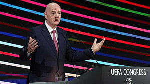 Infantino hopeful of Russia return