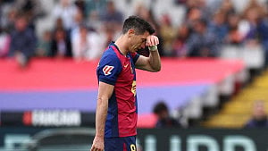 Lewandowski suffers hamstring injury