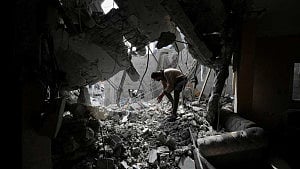Hamas open to long Gaza truce