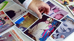 Pope honoured by hometown football team in Argentina
