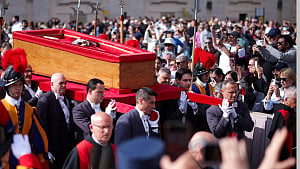 Pope Francis' body taken in procession to St Peter's