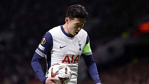 Spurs without Son for crucial Europa League clash