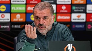 Postecoglou frustrated by Spurs critics