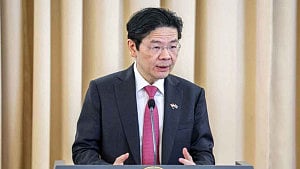 US-China trade war pain will be felt everywhere: Singapore PM