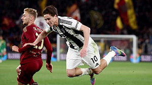 Juve's Yildiz banned after red card