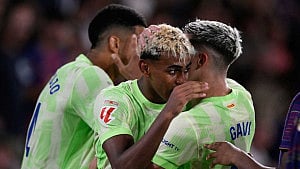 Barcelona stun Levante in LaLiga