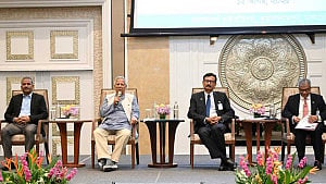 Govt ensuring overseas voting rights: Yunus