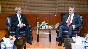 Fakhrul meets with Pakistan deputy PM