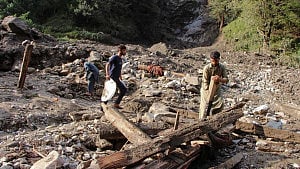 Floods kill 45 in Afghanistan, Pakistan