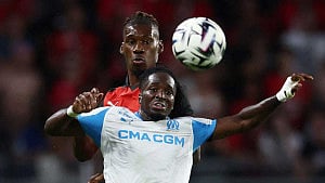 Rowe joins Bologna after alleged altercation at Marseille