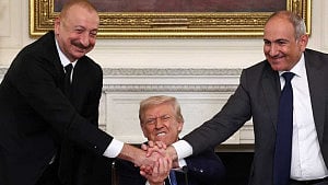 Trump announces Azerbaijan-Armenia peace deal