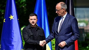 Zelensky, Europe pitch to Trump ahead of Alaska summit