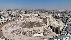 2 civilians killed in Aleppo violence