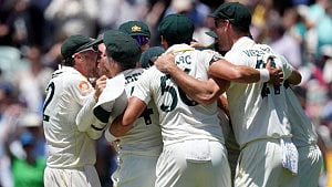 Australia crush England fightback to retain Ashes