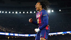 Kounde headers give Barcelona win vs Frankfurt