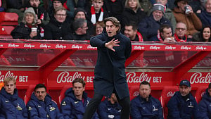 Frank angry as Spurs lose at Forest