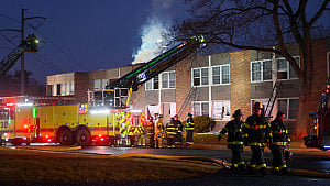 2 die as blasts, fire shatter Pennsylvania nursing home