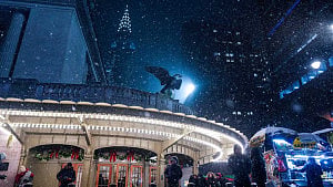 Winter weather disrupts flights in US Northeast