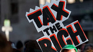 Tiny global elite controls triple the wealth of poorest half: study