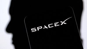 SpaceX insider share sale sets $800bn valuation