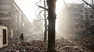 Ukraine peace deal ‘close’: US envoy
