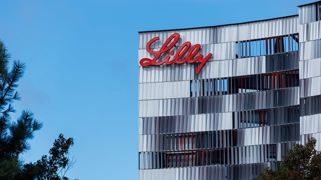 Lilly drug beats Zepbound on weight loss trial
