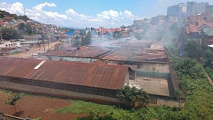 Congo rebels promise security in Bukavu