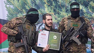 Hamas frees 6 hostages in Gaza