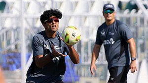 Ravindra keen to play against India