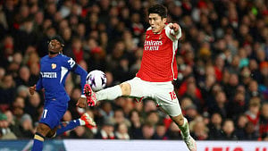 Arsenal defender Tomiyasu out after surgery