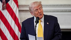 Trump to broaden arrests, deportation routes in crackdown