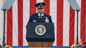 Trump fires top US general