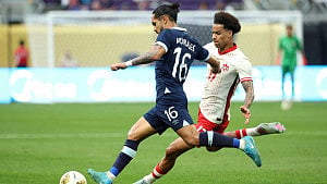 Canada's Buchanan makes Villarreal move permanent