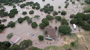 Cowboys donate $500k in aid to Texas flooding
