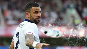 Walker joins Burnley