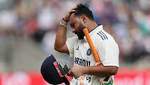 Pant should be fit to play in fourth Test: Gill