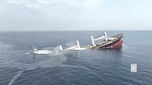 Ships display 'All Crew Muslim' messages to avoid Red Sea attacks