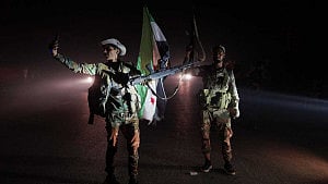 Syria's interim president says protecting Druze a 'priority'