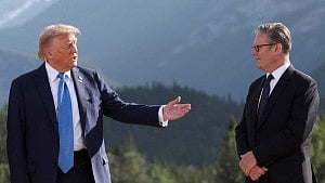 Trump criticises Starmer over Diego Garcia lease