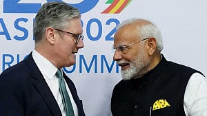 Starmer to visit India
